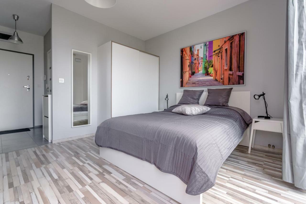 Chill Apartments Wola Center Βαρσοβία Εξωτερικό φωτογραφία