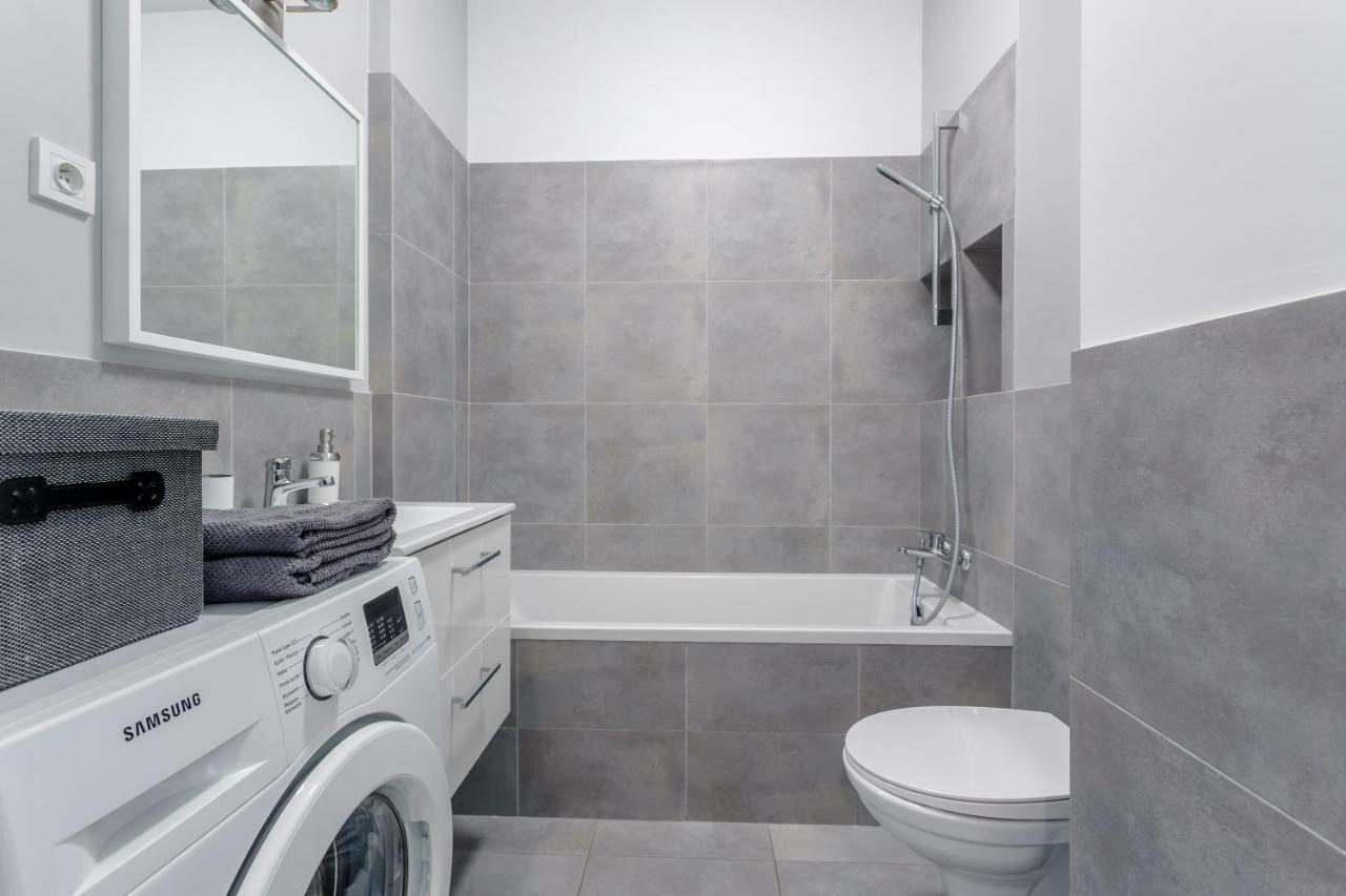 Chill Apartments Wola Center Βαρσοβία Εξωτερικό φωτογραφία